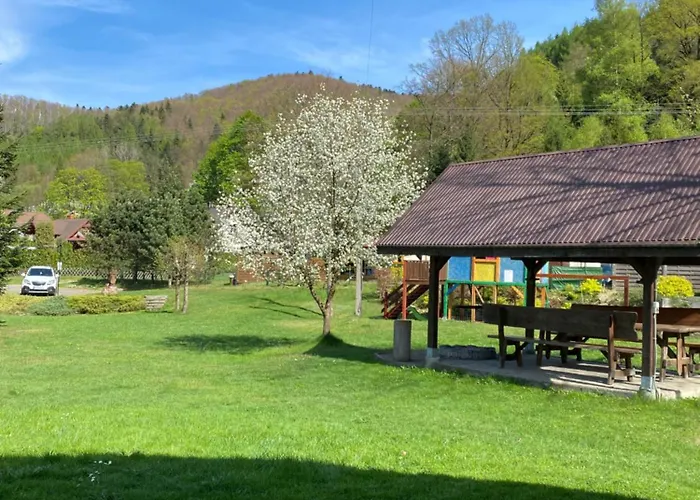 بيت خشبي U Danki